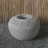 Artikelbild 4 des Artikels “Flacher runder Topf im balinesischen Stil, mit Schnitzereien - 70cm Durchmesser, 45 cm Höhe, Taro-Sand “